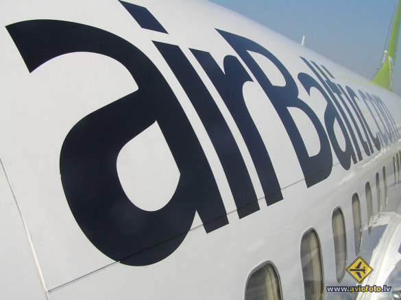 Boeing 737-500